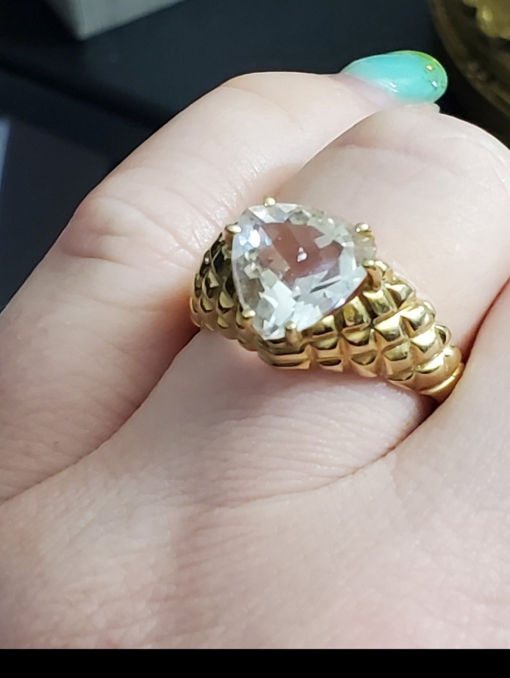 10k trillion quartz ring size 9. Can be resized by a jeweler. Stamped 10k genuin - Picture 6 of 11
